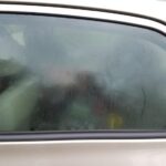 Clé : Faut-il la laisser dans la serrure de la porte ?