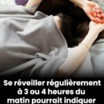 Peau radieuse : le duo surprenant du marc de café et de la vaseline